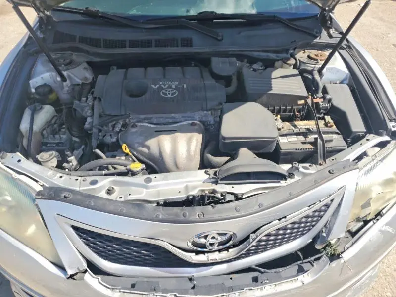 2010 TOYOTA CAMRY SE  