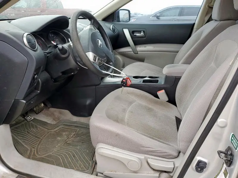 2013 NISSAN ROGUE S