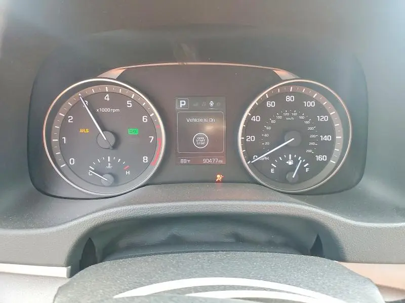 2017 HYUNDAI ELANTRA LIMITED  