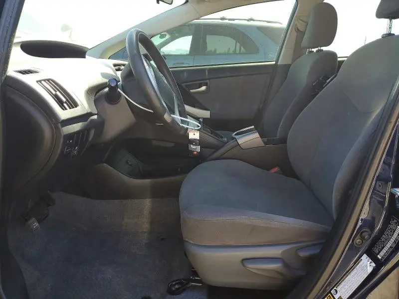 2015 TOYOTA PRIUS TWO  
