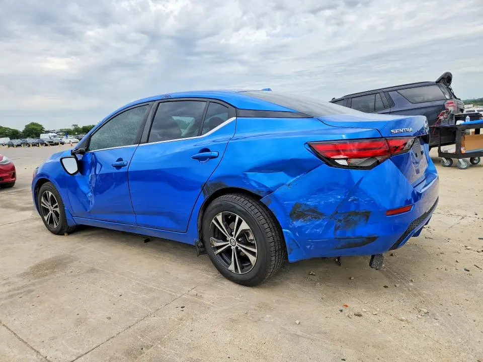 2022 NISSAN SENTRA SV  