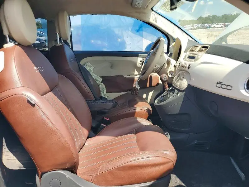 2015 FIAT 500 LOUNGE  