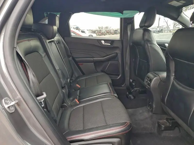 2023 FORD ESCAPE ST LINE  