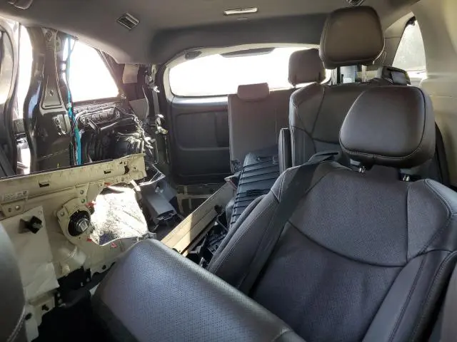 2021 TOYOTA SIENNA PLATINUM 7-PASSENGER  