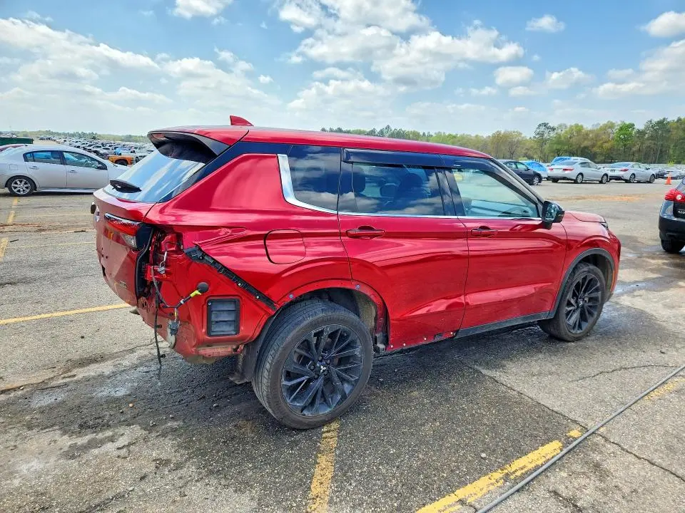 2023 MITSUBISHI OUTLANDER SE  