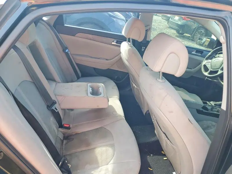 2017 HYUNDAI SONATA SE  