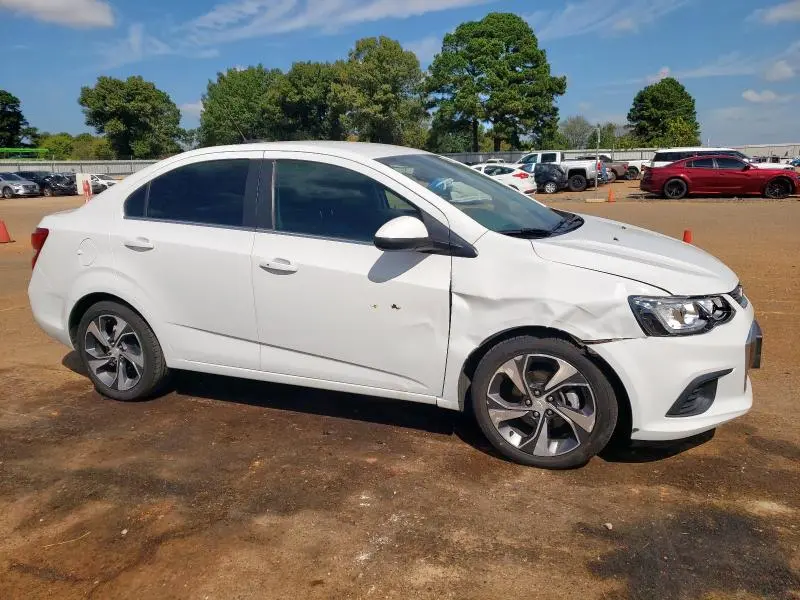 2020 CHEVROLET SONIC PREMIER  
