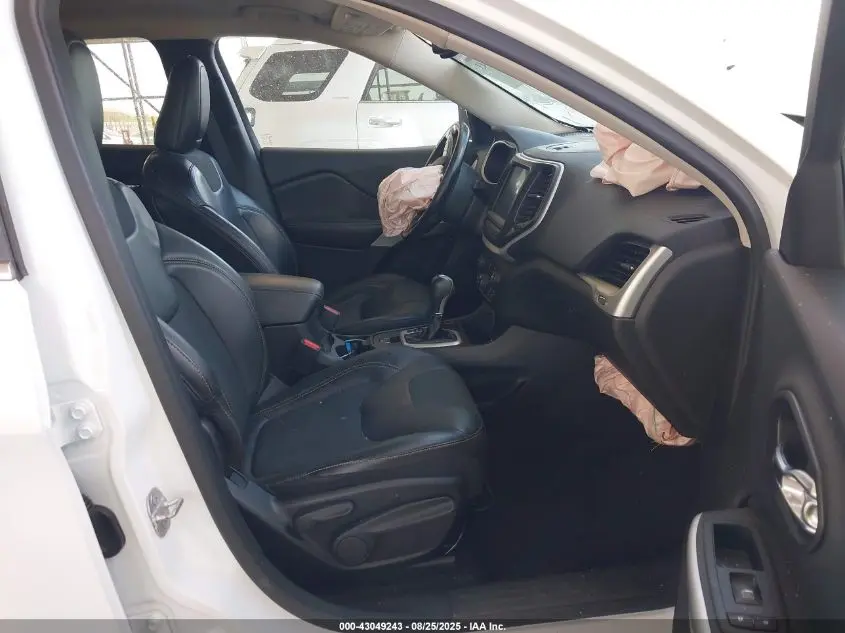 2018 JEEP CHEROKEE LATITUDE PLUS FWD