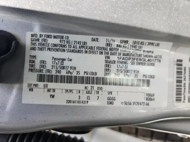 2016 FORD FOCUS SE  