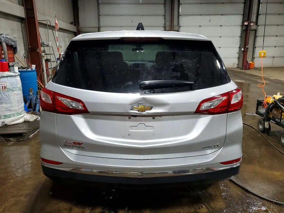 2021 CHEVROLET EQUINOX LT  