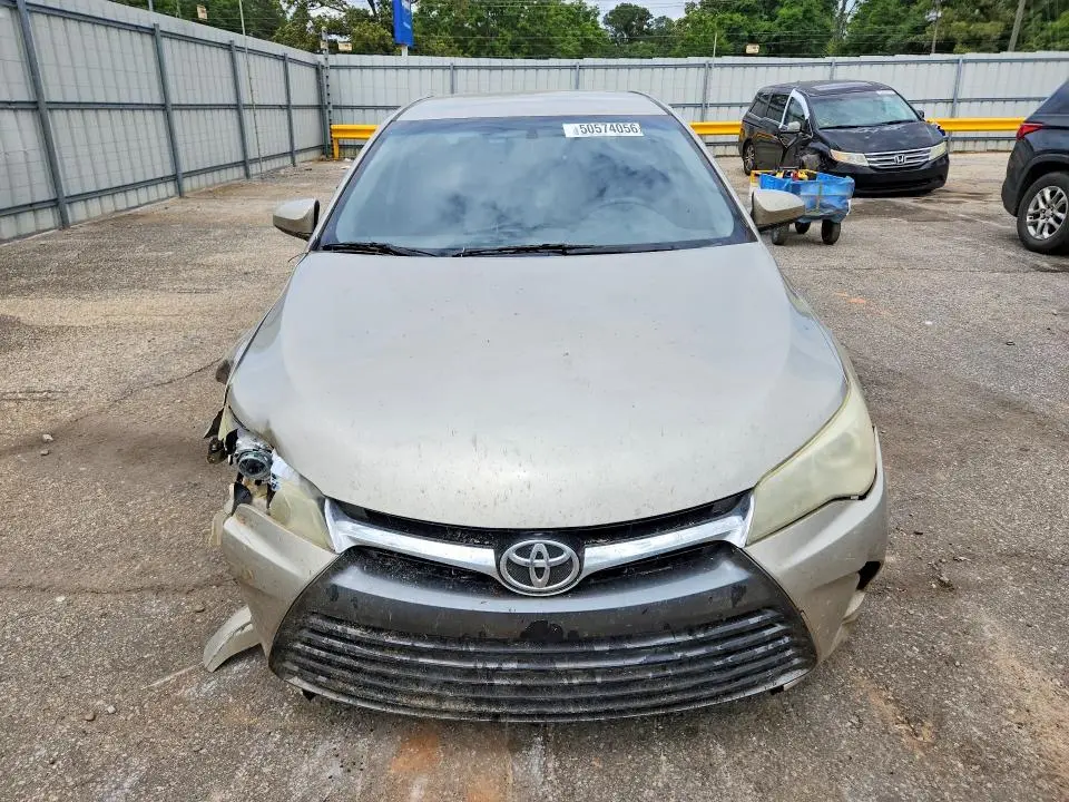 2015 TOYOTA CAMRY LE  
