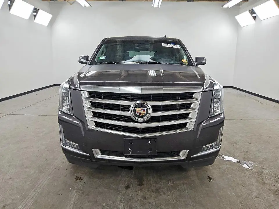 2015 CADILLAC ESCALADE LUXURY  