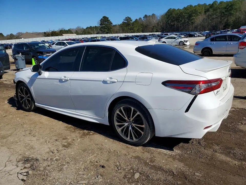 2019 TOYOTA CAMRY L  