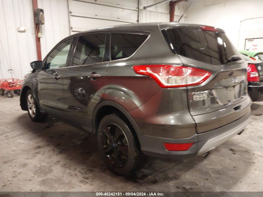 2016 FORD ESCAPE SE