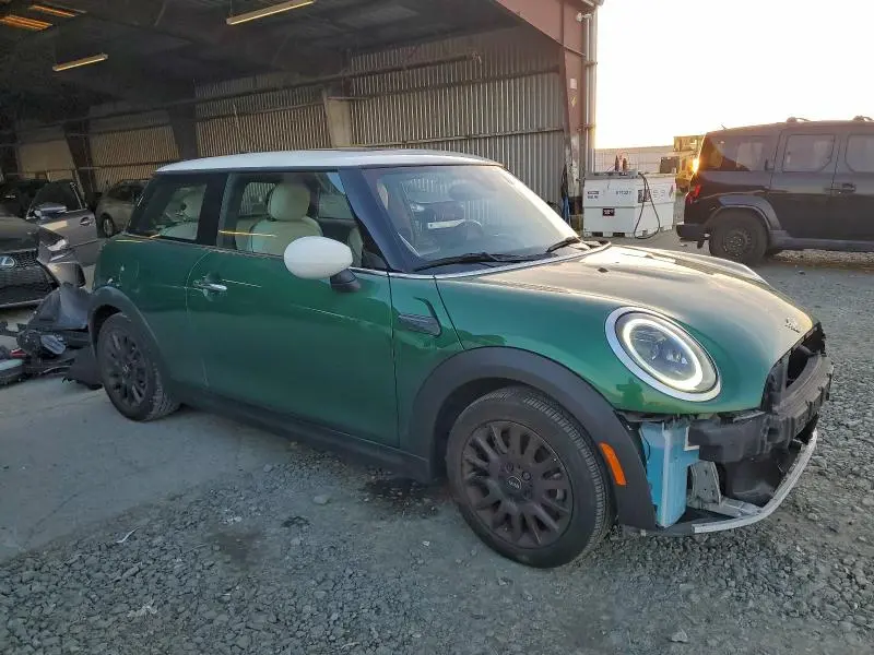 2023 MINI COOPER   