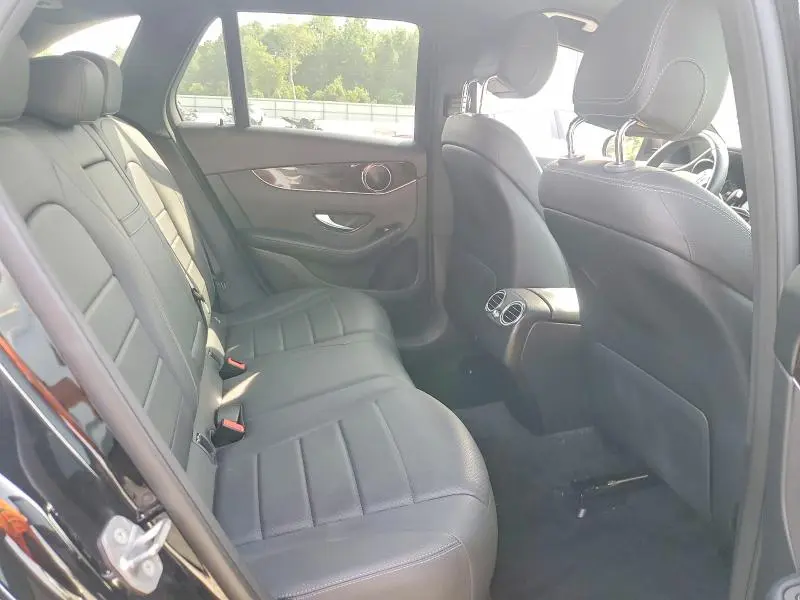 2020 MERCEDES-BENZ GLC 300 4MATIC  