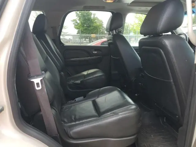 2013 GMC YUKON DENALI  