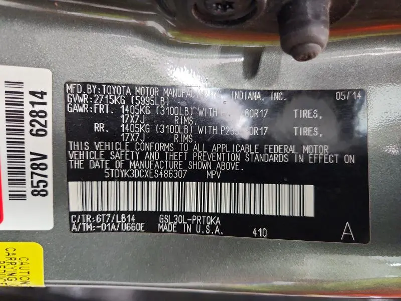 2014 TOYOTA SIENNA XLE 8-PASSENGER  