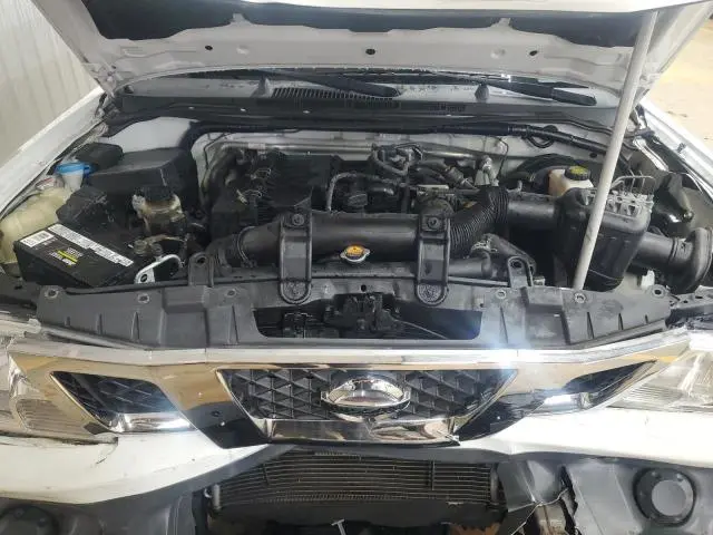 2019 NISSAN FRONTIER S  