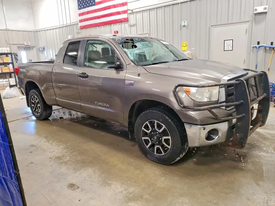 2010 TOYOTA TUNDRA GRADE  