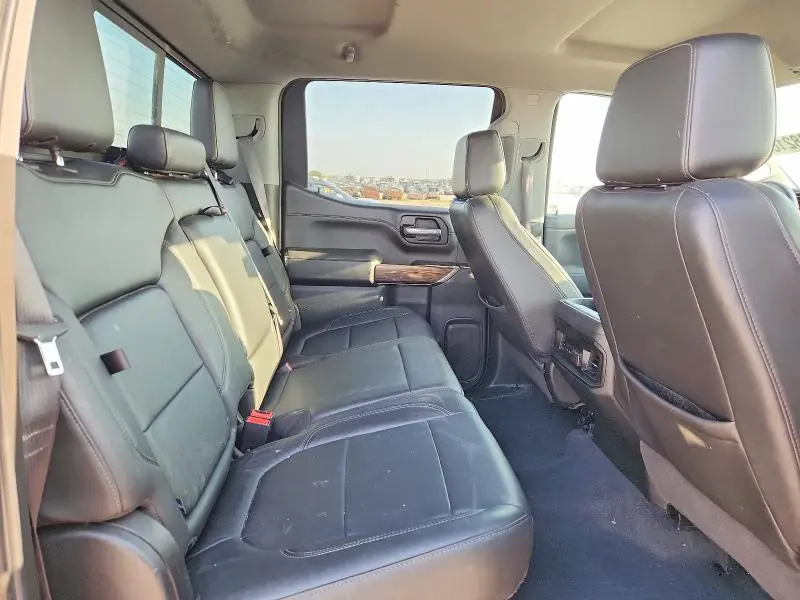 2021 CHEVROLET SILVERADO K1500 RST  