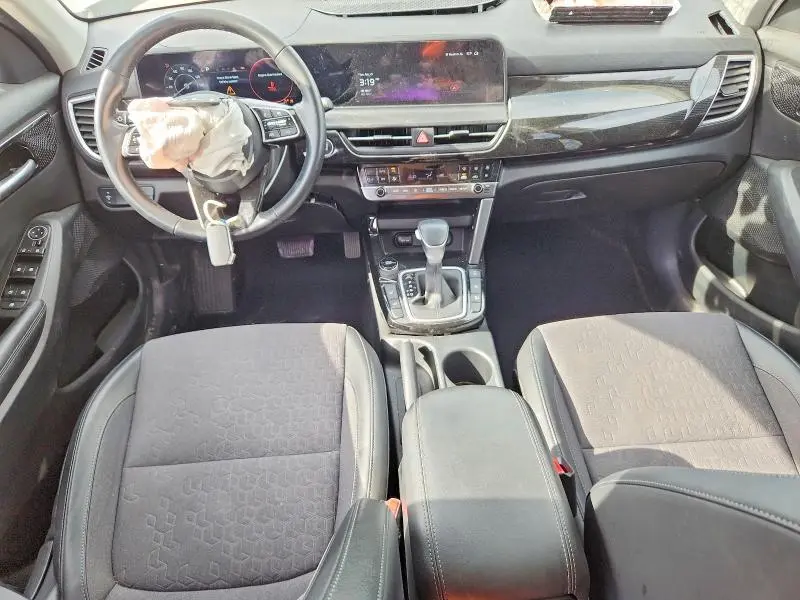 2024 KIA SELTOS X LINE  