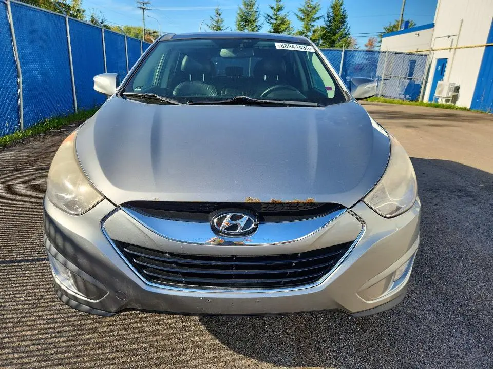 2011 HYUNDAI TUCSON GLS  