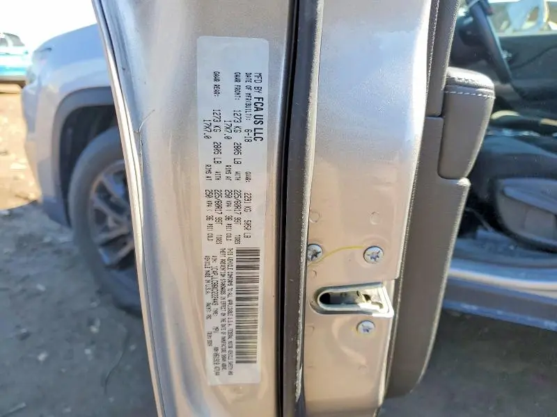 2019 JEEP CHEROKEE LATITUDE  