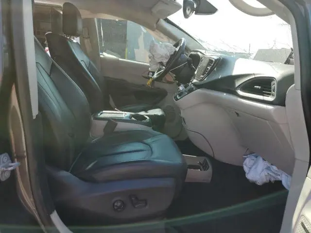2017 CHRYSLER PACIFICA TOURING L PLUS  