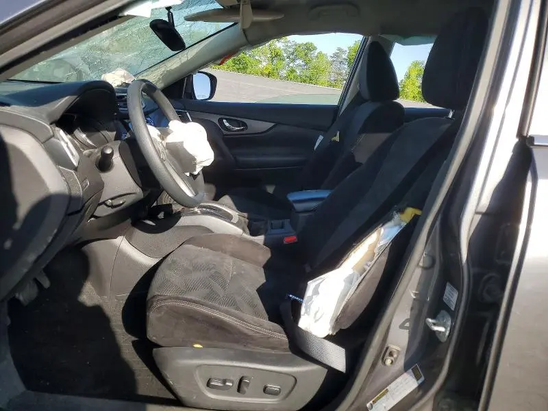 2014 NISSAN ROGUE SV  
