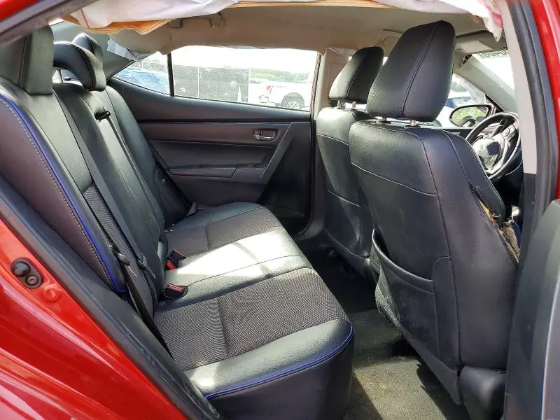 2017 TOYOTA COROLLA SE  