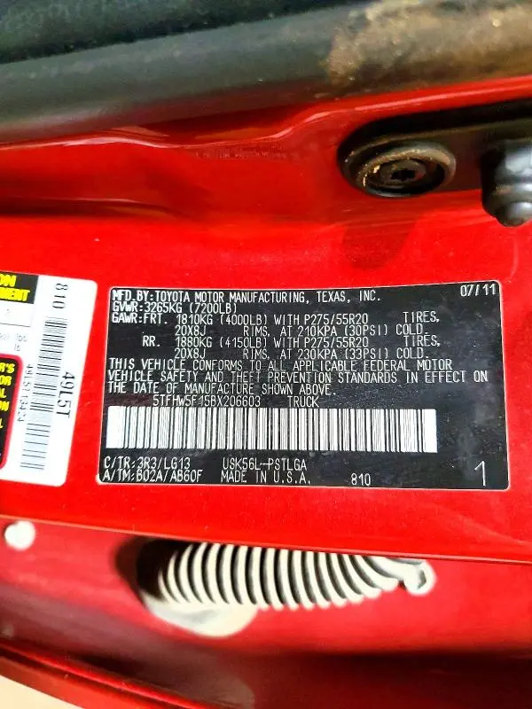 2011 TOYOTA TUNDRA LIMITED  