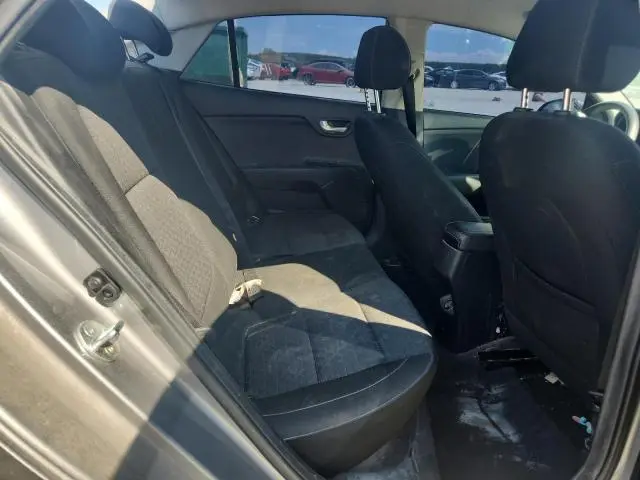 2021 KIA RIO LX  