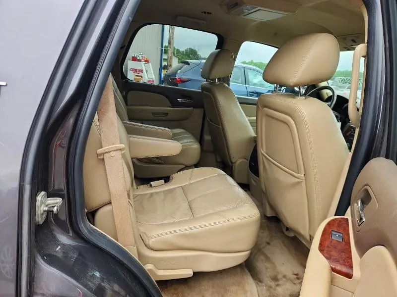 2011 CHEVROLET TAHOE C1500 LT  