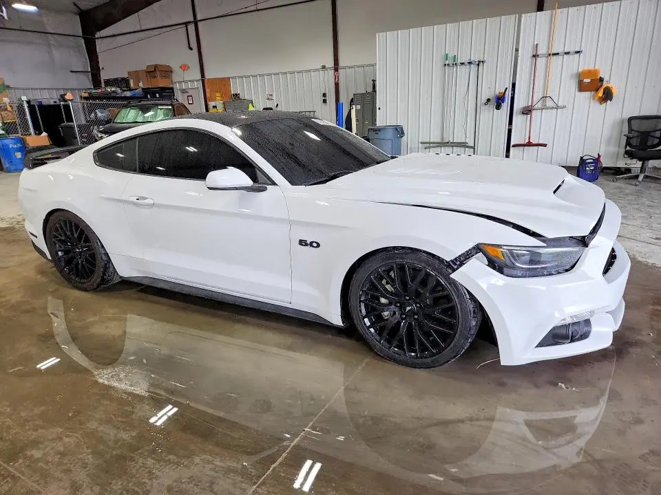 2017 FORD MUSTANG GT  