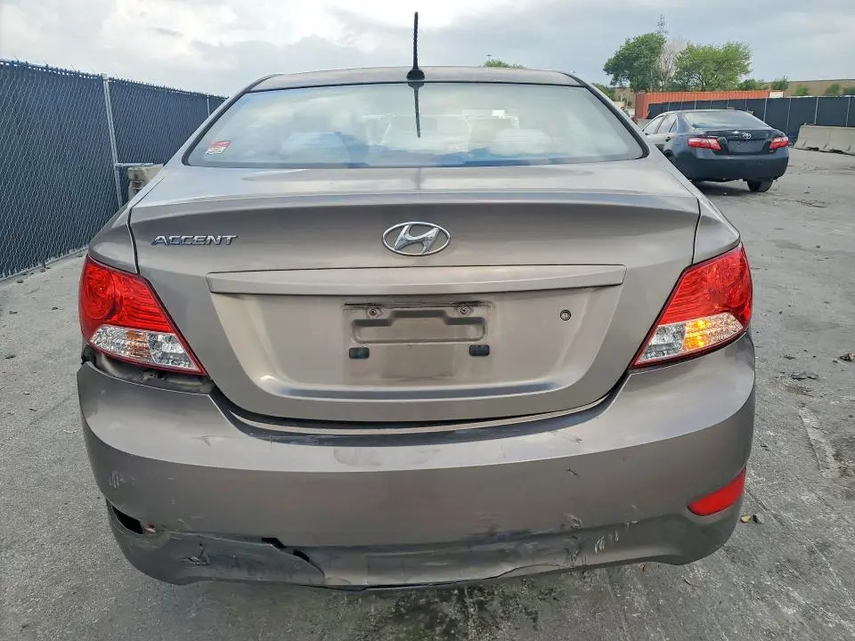 2014 HYUNDAI ACCENT GLS  