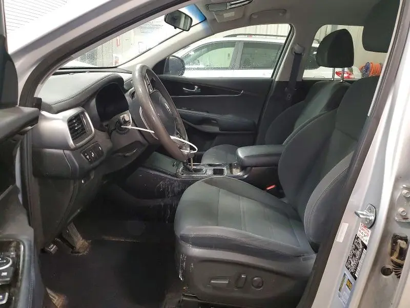 2019 KIA SORENTO LX V6  