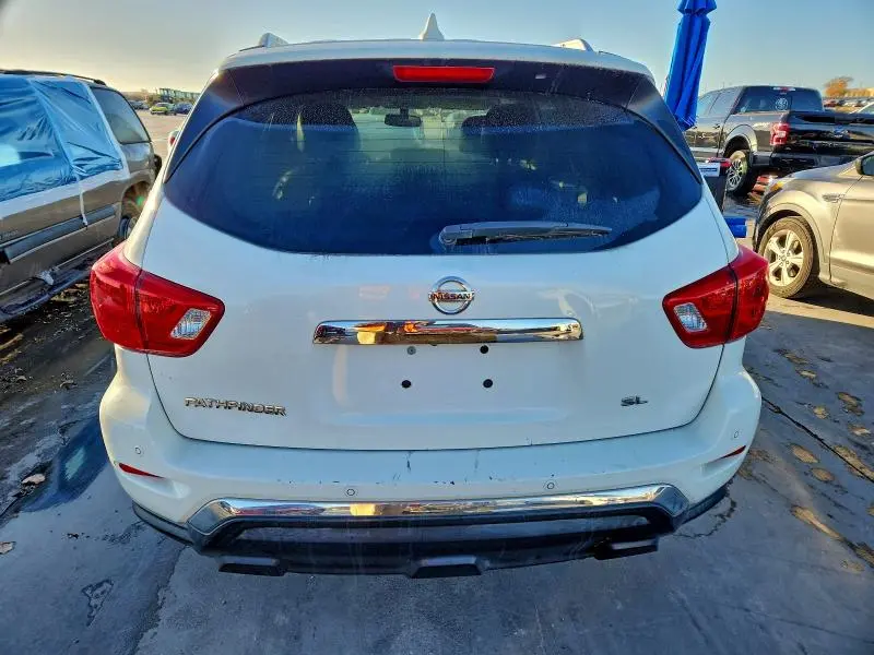 2019 NISSAN PATHFINDER S  