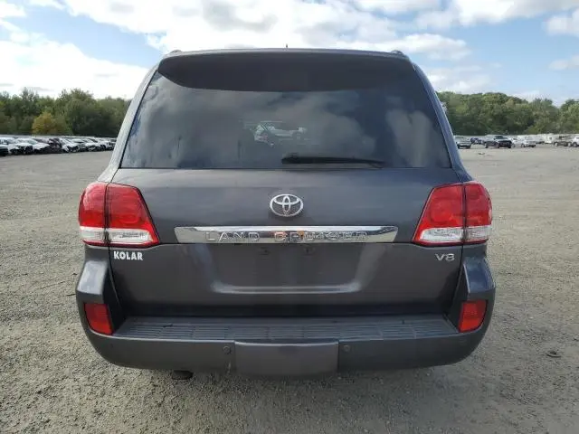 2010 TOYOTA LAND CRUISER   