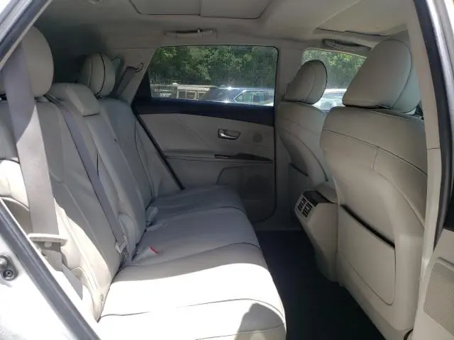 2010 TOYOTA VENZA   