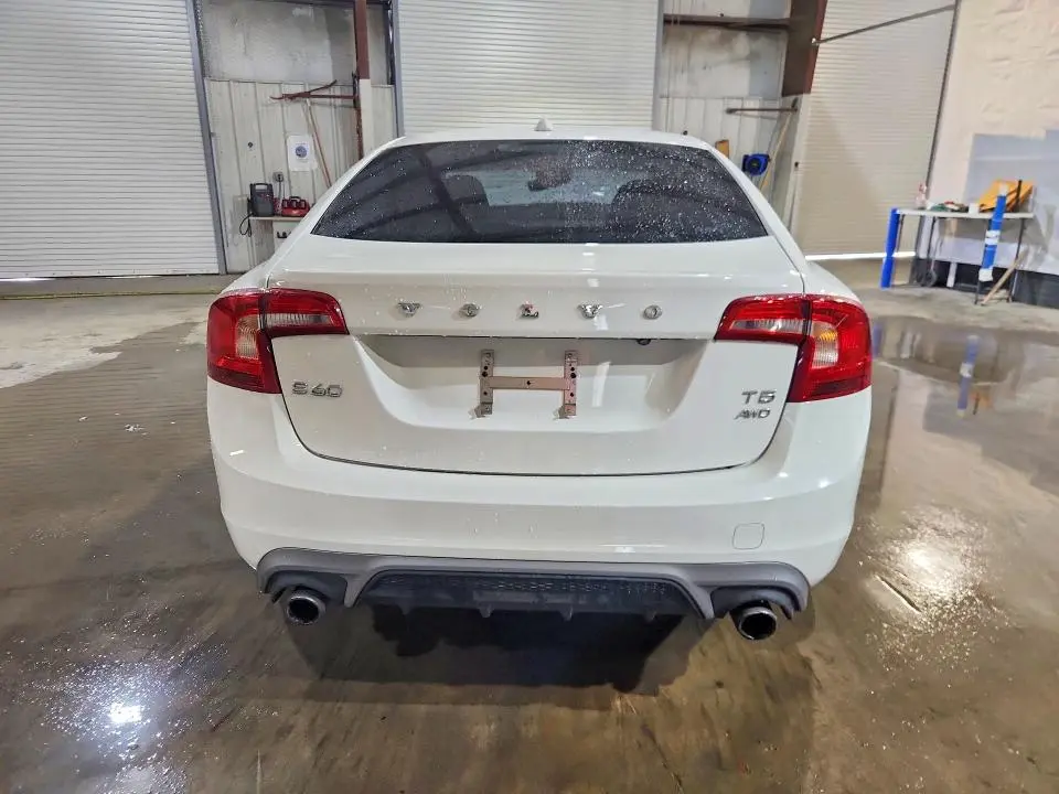 2018 VOLVO S60 DYNAMIC  