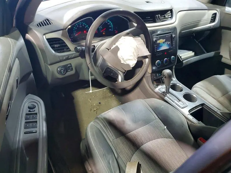 2015 CHEVROLET TRAVERSE LT  