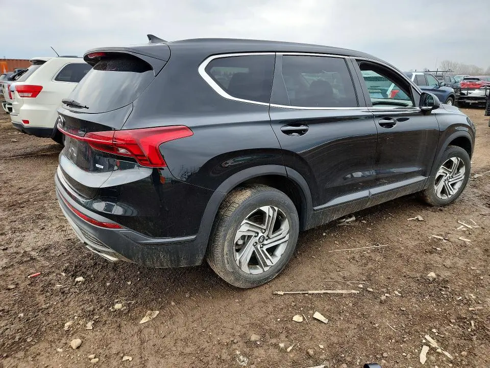 2022 HYUNDAI SANTA FE SE  