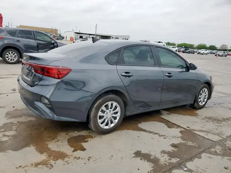 2024 KIA FORTE LX  