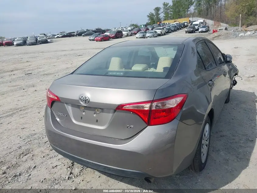 2018 TOYOTA COROLLA LE