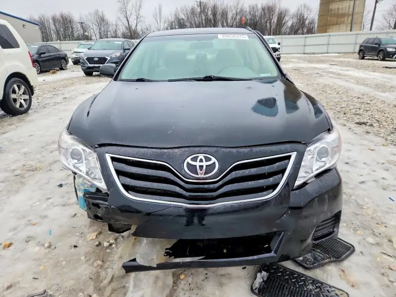 2011 TOYOTA CAMRY BASE  