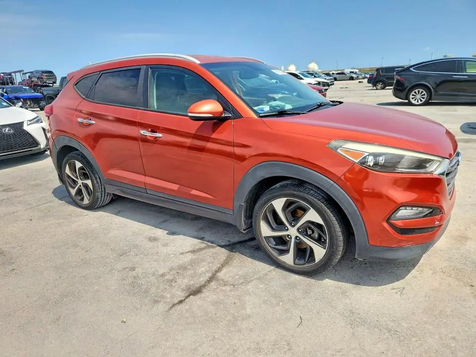 2016 HYUNDAI TUCSON LIMITED  