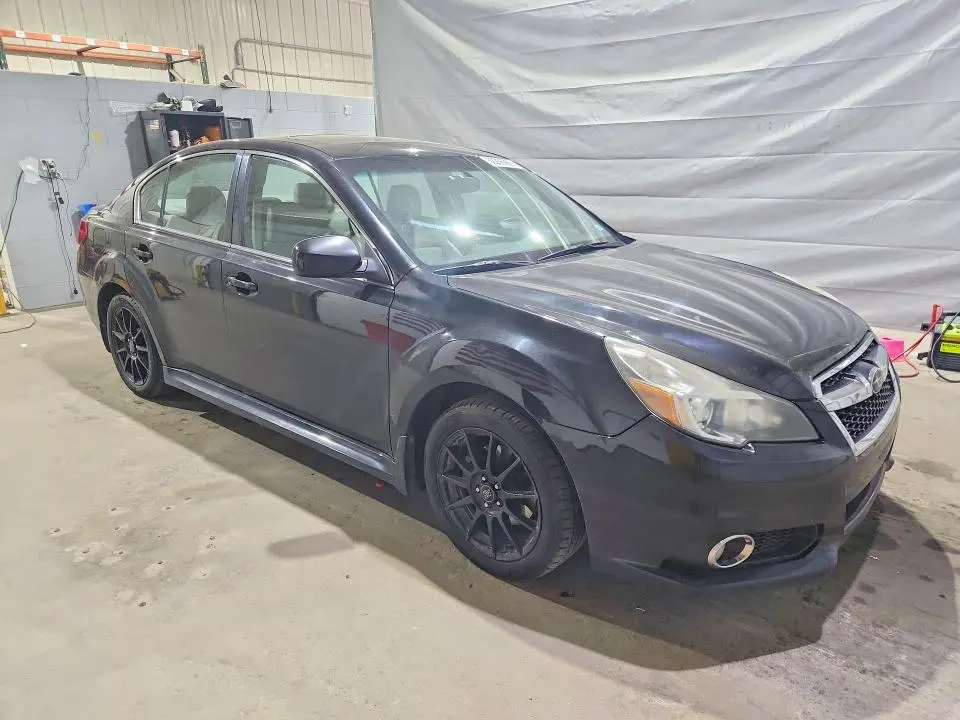 2013 SUBARU LEGACY 2.5I LIMITED  