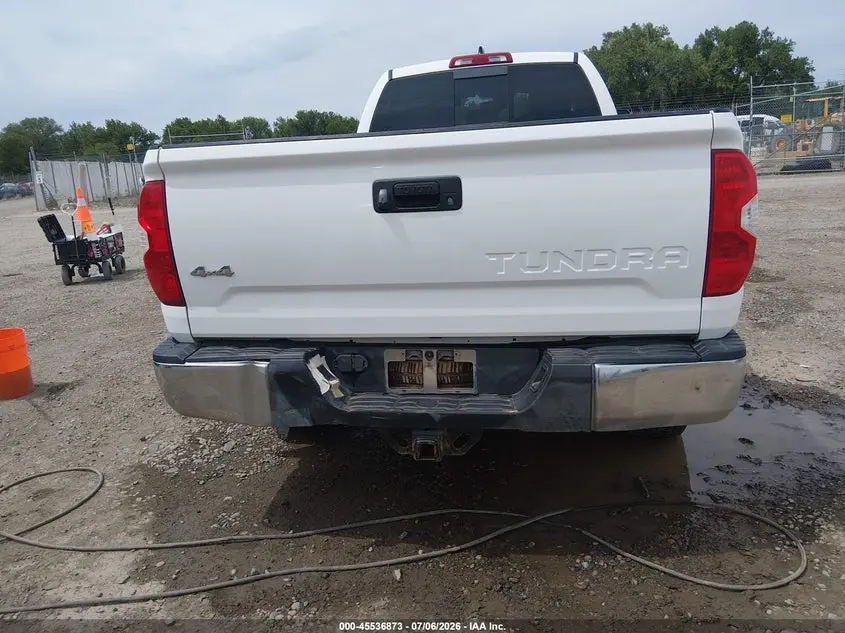 2020 TOYOTA TUNDRA SR5