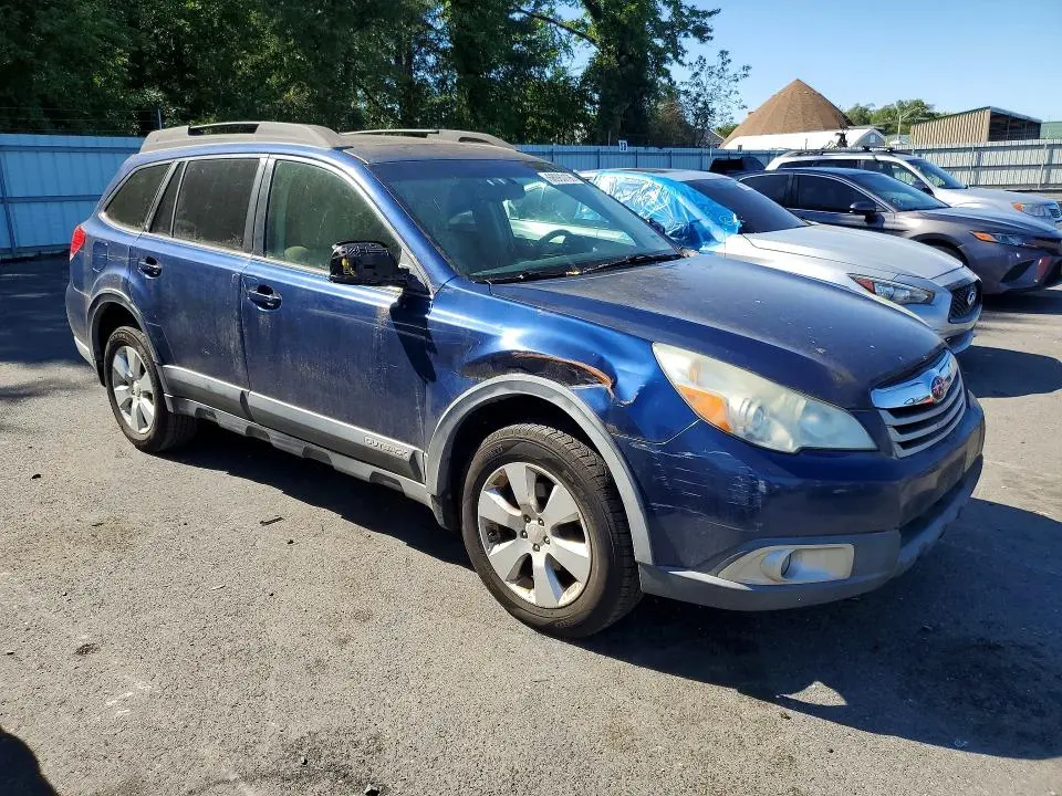 2010 SUBARU OUTBACK 2.5I PREMIUM  